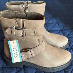 TOMS WMN LONIE MOTO Boots Size 6
